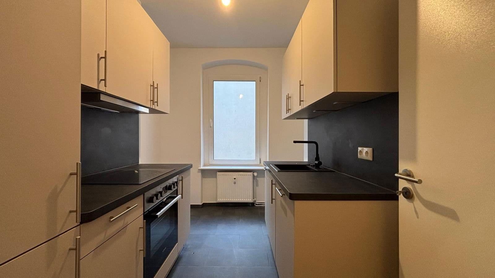 Prenájom bytu 1-izbový 47 m², Berlin, Berlín Prenájom bytu 1-izbový 47 m², Berlin, Berlín