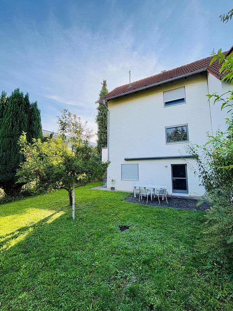 Predaj domu 160 m², pozemek 400 m², Gondelsheim, Bádensko-Wurttembersko Predaj domu 160 m², pozemek 400 m², Gondelsheim, Bádensko-Wurttembersko