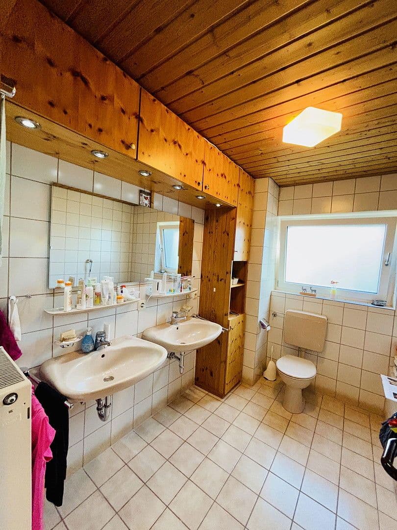 Predaj domu 160 m², pozemek 400 m², Gondelsheim, Bádensko-Wurttembersko Predaj domu 160 m², pozemek 400 m², Gondelsheim, Bádensko-Wurttembersko