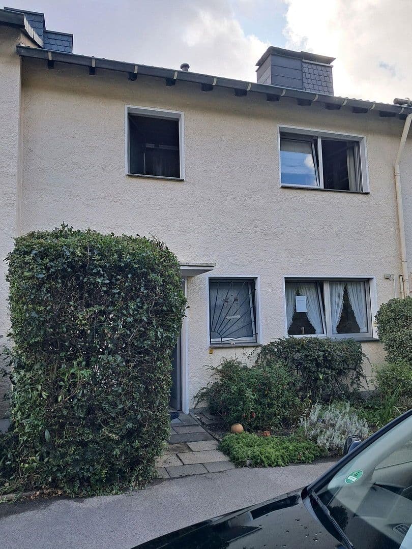 Predaj domu 96 m², pozemek 202 m², Wuppertal, Severné Porýnie - Westfálsko Predaj domu 96 m², pozemek 202 m², Wuppertal, Severné Porýnie - Westfálsko