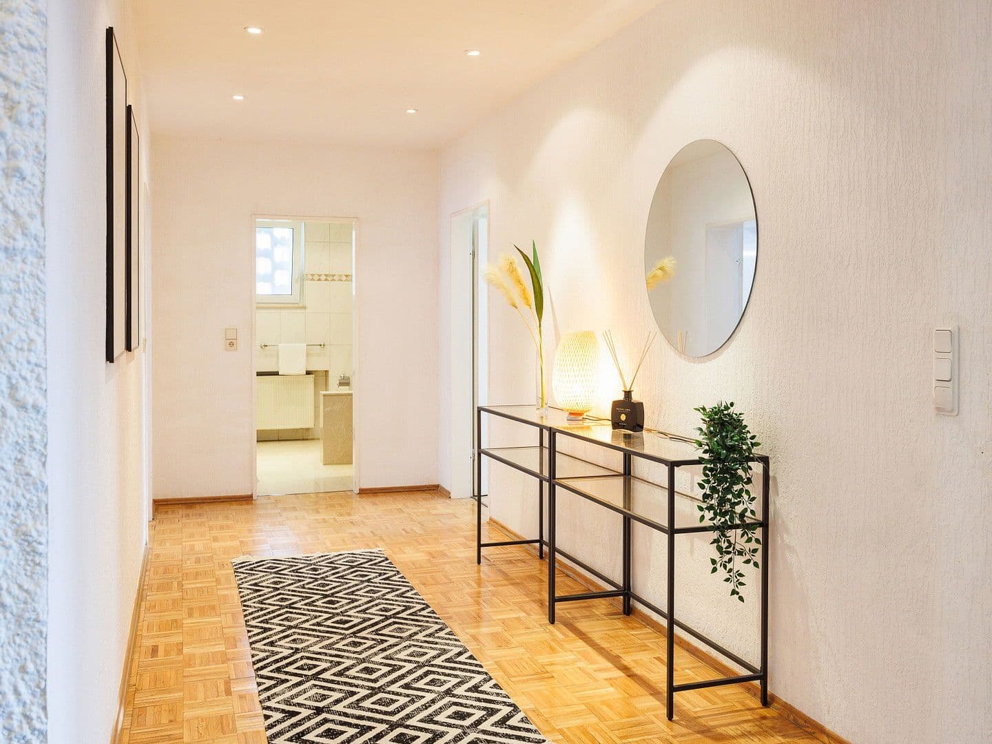 Prenájom bytu 5-izbový 198 m², Much, Severné Porýnie - Westfálsko Prenájom bytu 5-izbový 198 m², Much, Severné Porýnie - Westfálsko