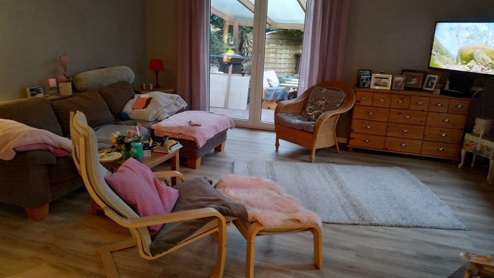 Predaj domu 120 m², pozemek 683 m², Freiligrathstraße 24, Moormerland, Dolné Sasko Predaj domu 120 m², pozemek 683 m², Freiligrathstraße 24, Moormerland, Dolné Sasko