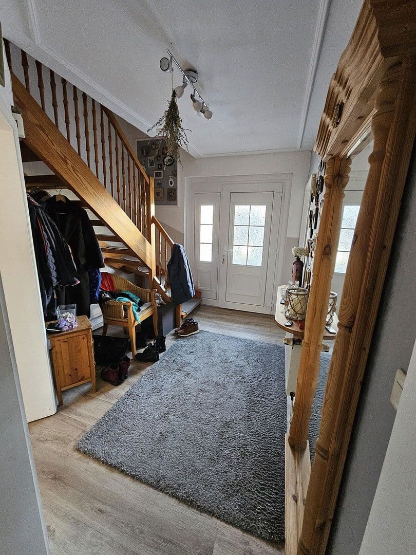 Predaj domu 120 m², pozemek 683 m², Freiligrathstraße 24, Moormerland, Dolné Sasko Predaj domu 120 m², pozemek 683 m², Freiligrathstraße 24, Moormerland, Dolné Sasko