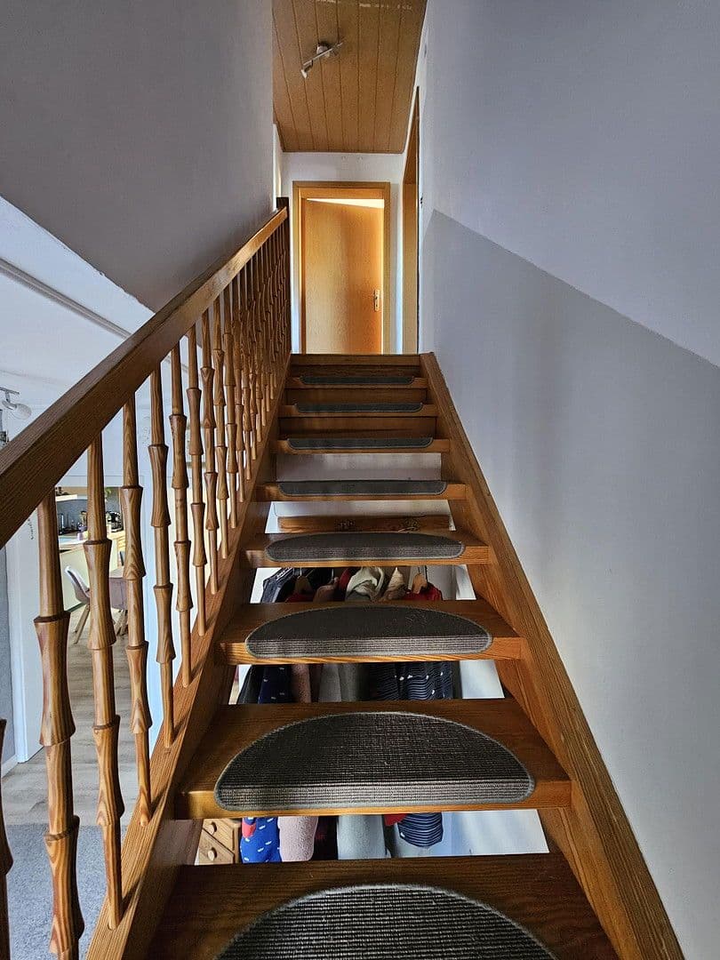 Predaj domu 120 m², pozemek 683 m², Freiligrathstraße 24, Moormerland, Dolné Sasko Predaj domu 120 m², pozemek 683 m², Freiligrathstraße 24, Moormerland, Dolné Sasko