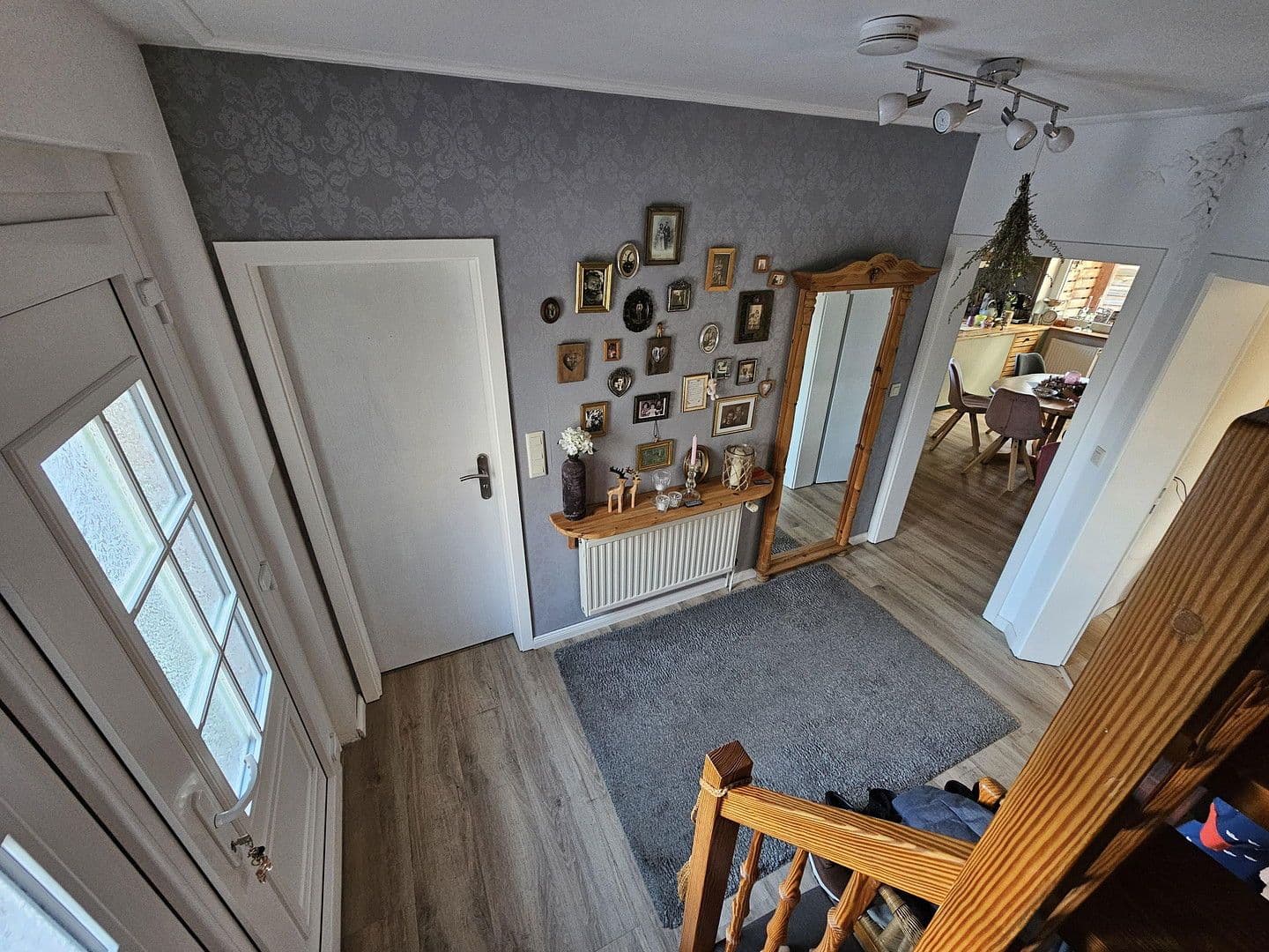 Predaj domu 120 m², pozemek 683 m², Freiligrathstraße 24, Moormerland, Dolné Sasko Predaj domu 120 m², pozemek 683 m², Freiligrathstraße 24, Moormerland, Dolné Sasko