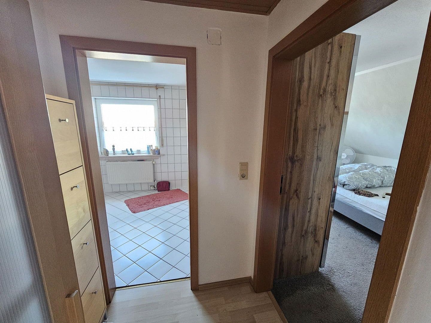 Predaj domu 120 m², pozemek 683 m², Freiligrathstraße 24, Moormerland, Dolné Sasko Predaj domu 120 m², pozemek 683 m², Freiligrathstraße 24, Moormerland, Dolné Sasko