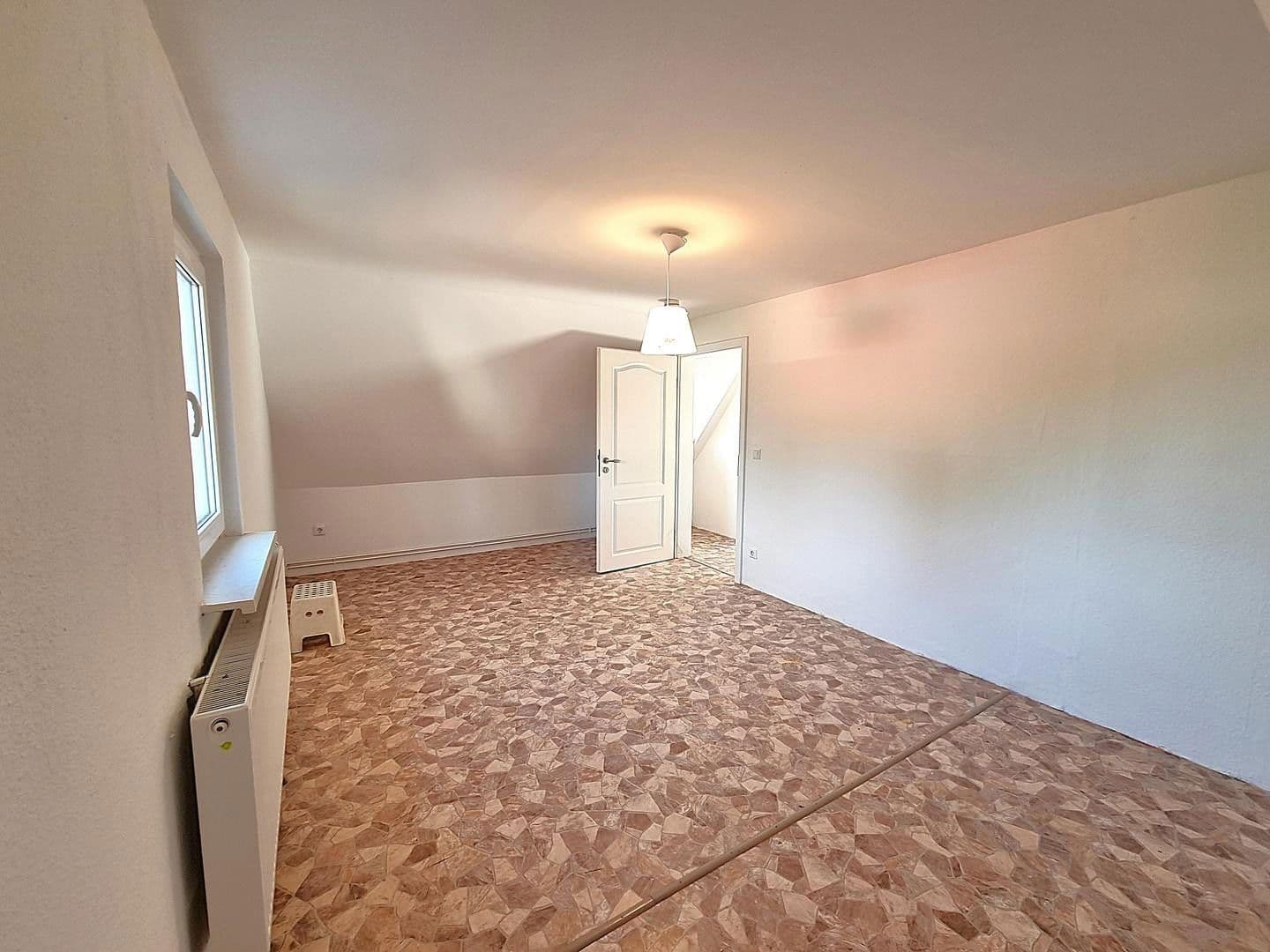 Predaj domu 105 m², pozemek 376 m², Eppenbrunner Weg, Berlin, Berlín Predaj domu 105 m², pozemek 376 m², Eppenbrunner Weg, Berlin, Berlín