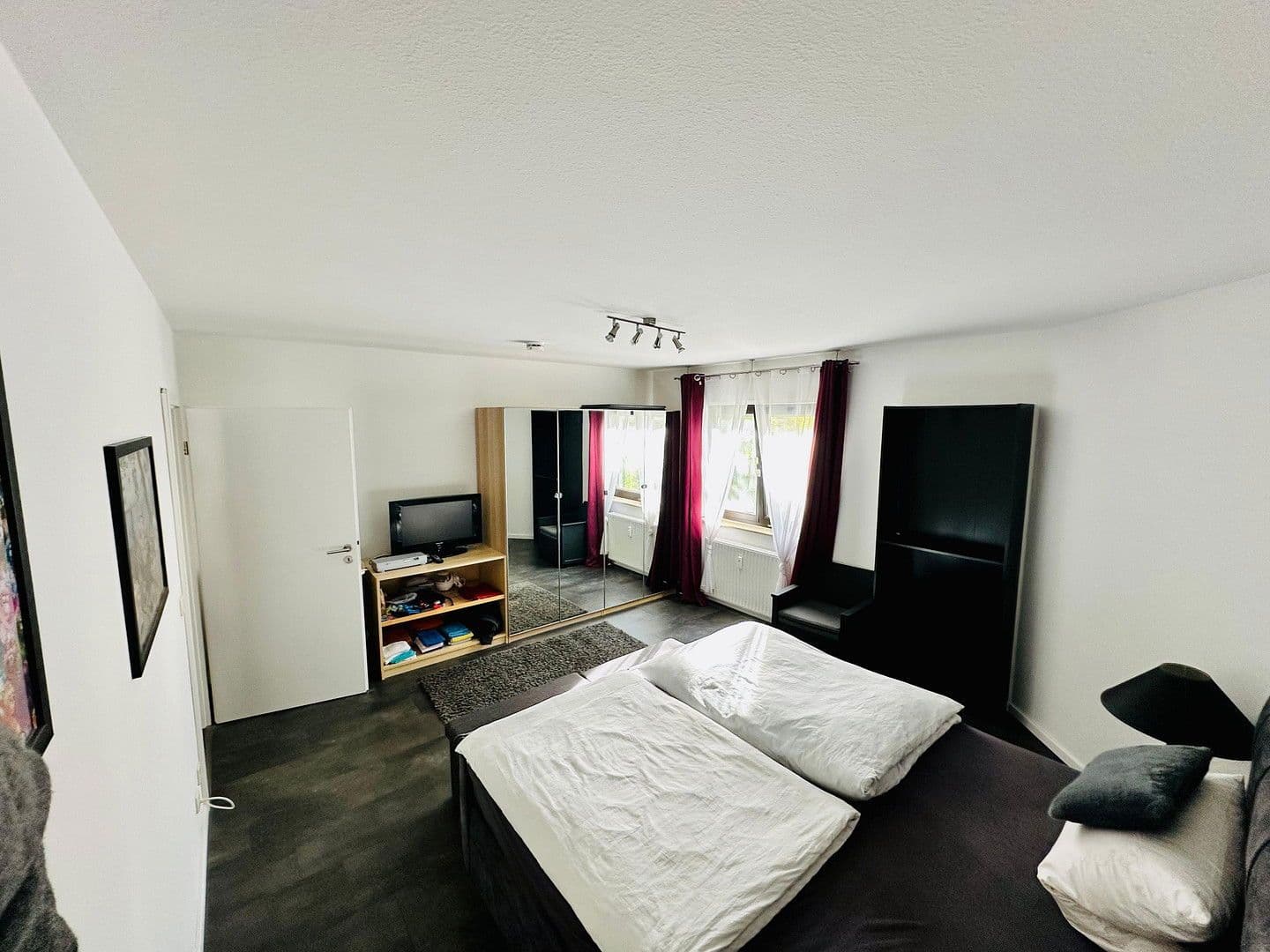 Prenájom bytu 3-izbový 87 m², Darmstadt, Hesensko Prenájom bytu 3-izbový 87 m², Darmstadt, Hesensko