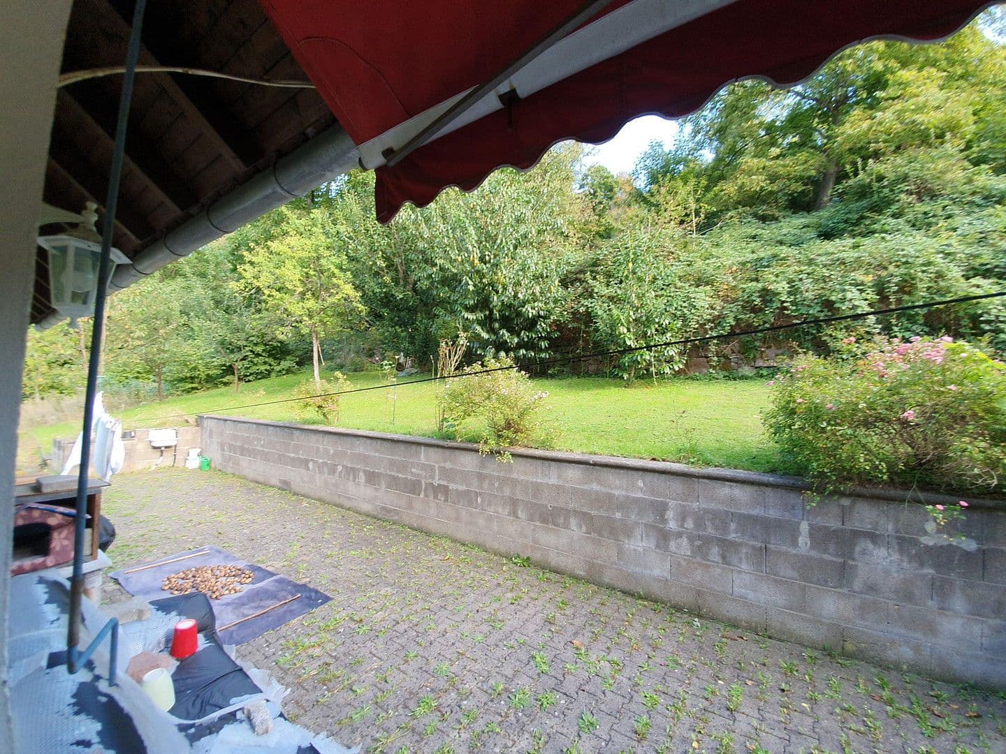 Predaj domu 260 m², pozemek 1.183 m², Häglesweg 14, Neuenbürg, Bádensko-Wurttembersko Predaj domu 260 m², pozemek 1.183 m², Häglesweg 14, Neuenbürg, Bádensko-Wurttembersko