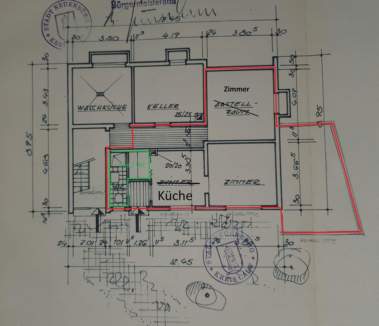 Predaj domu 260 m², pozemek 1.183 m², Häglesweg 14, Neuenbürg, Bádensko-Wurttembersko Predaj domu 260 m², pozemek 1.183 m², Häglesweg 14, Neuenbürg, Bádensko-Wurttembersko