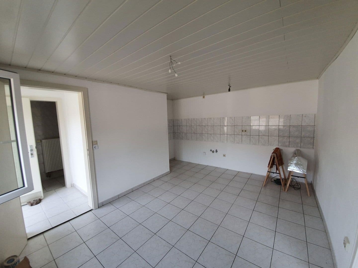 Predaj domu 260 m², pozemek 1.183 m², Häglesweg 14, Neuenbürg, Bádensko-Wurttembersko Predaj domu 260 m², pozemek 1.183 m², Häglesweg 14, Neuenbürg, Bádensko-Wurttembersko