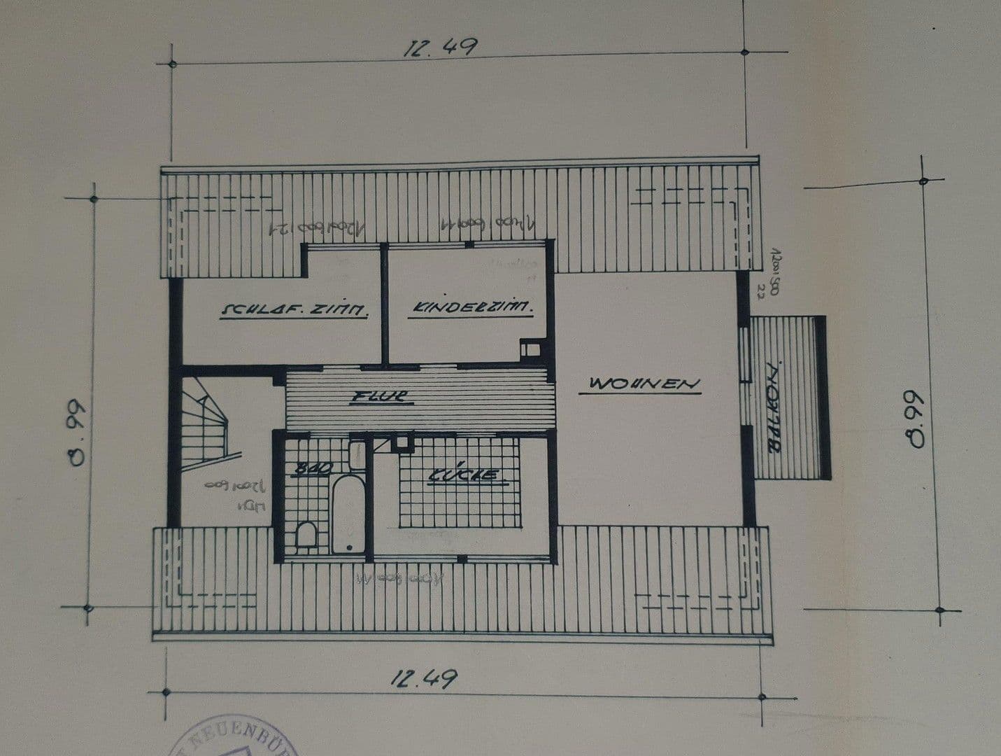 Predaj domu 260 m², pozemek 1.183 m², Häglesweg 14, Neuenbürg, Bádensko-Wurttembersko Predaj domu 260 m², pozemek 1.183 m², Häglesweg 14, Neuenbürg, Bádensko-Wurttembersko