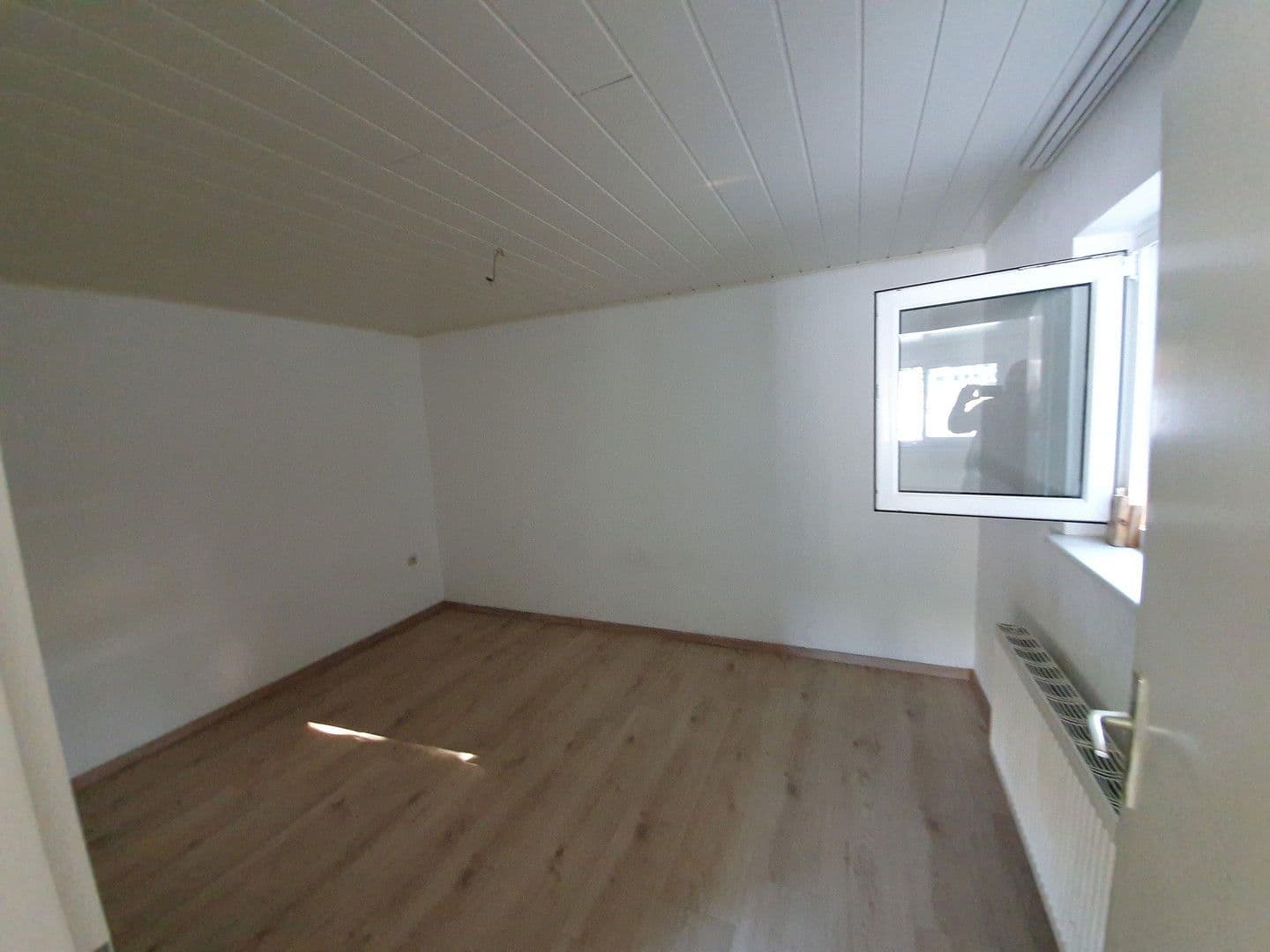 Predaj domu 260 m², pozemek 1.183 m², Häglesweg 14, Neuenbürg, Bádensko-Wurttembersko Predaj domu 260 m², pozemek 1.183 m², Häglesweg 14, Neuenbürg, Bádensko-Wurttembersko