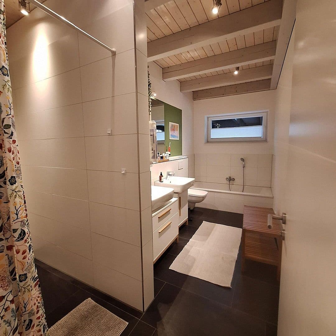 Predaj domu 198 m², pozemek 1.204 m², Marklohe, Dolné Sasko Predaj domu 198 m², pozemek 1.204 m², Marklohe, Dolné Sasko