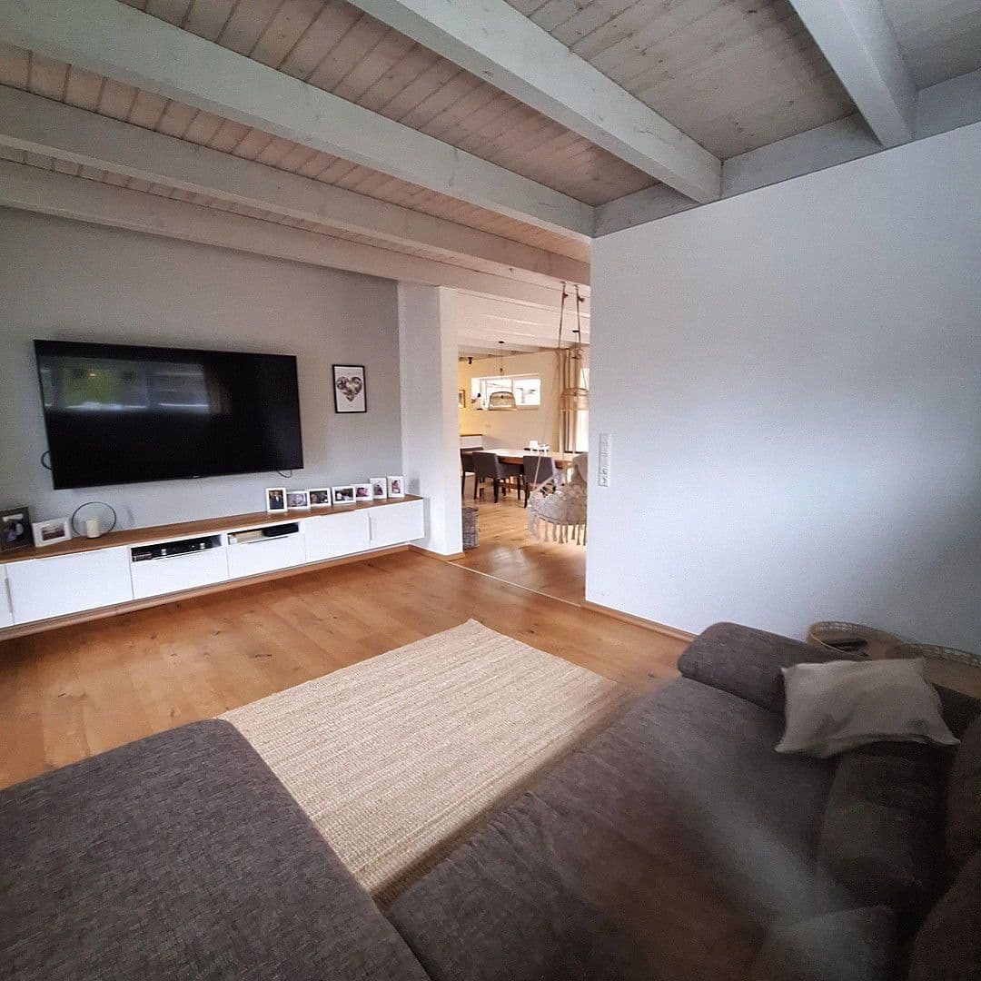 Predaj domu 198 m², pozemek 1.204 m², Marklohe, Dolné Sasko Predaj domu 198 m², pozemek 1.204 m², Marklohe, Dolné Sasko