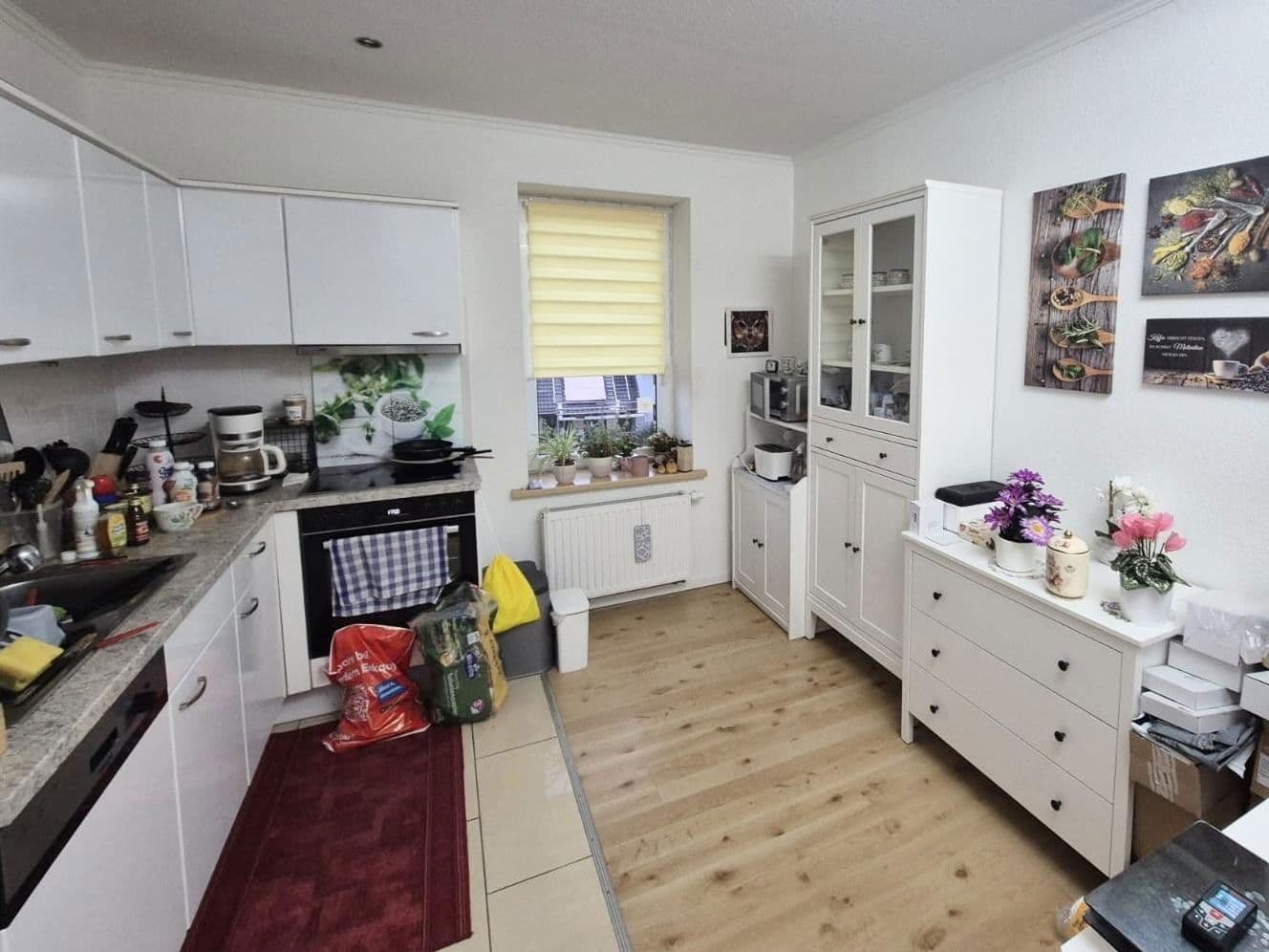 Prenájom bytu 2-izbový 57 m², Leipzig, Sasko Prenájom bytu 2-izbový 57 m², Leipzig, Sasko