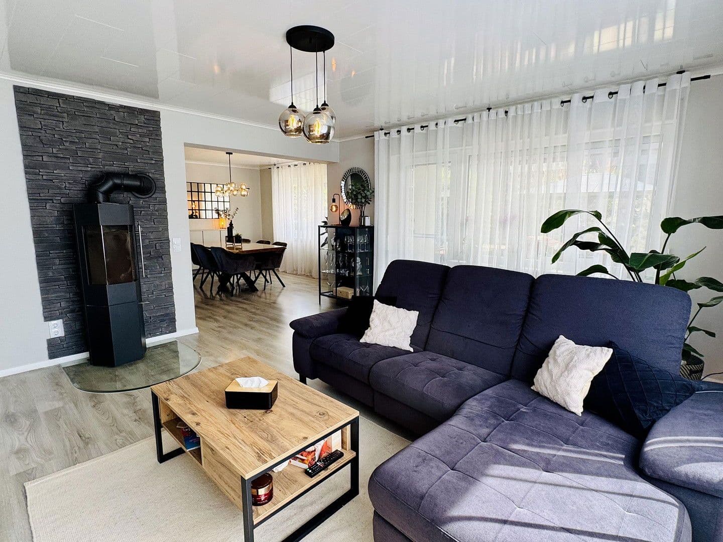 Predaj domu 205 m², pozemek 1.100 m², Steiningen, Porýnie-Falcko Predaj domu 205 m², pozemek 1.100 m², Steiningen, Porýnie-Falcko