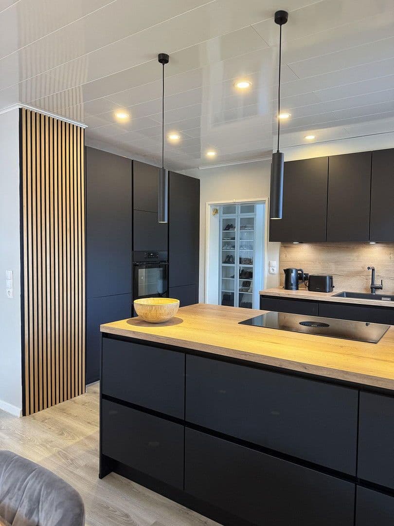 Predaj domu 205 m², pozemek 1.100 m², Steiningen, Porýnie-Falcko Predaj domu 205 m², pozemek 1.100 m², Steiningen, Porýnie-Falcko