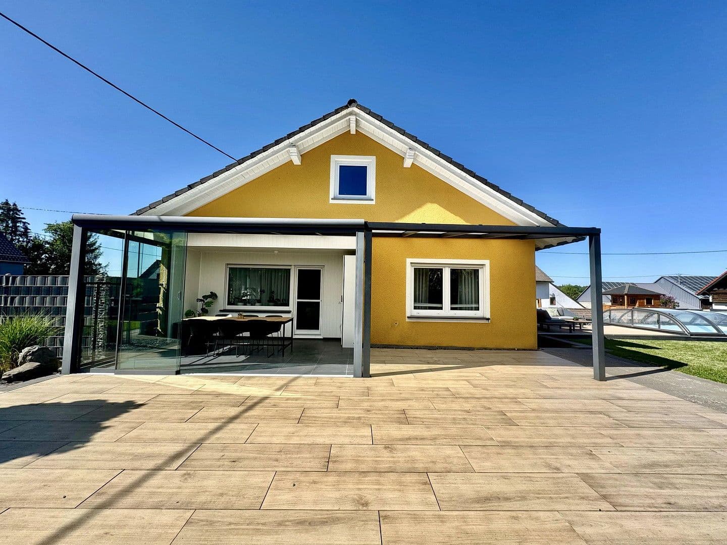 Predaj domu 205 m², pozemek 1.100 m², Steiningen, Porýnie-Falcko Predaj domu 205 m², pozemek 1.100 m², Steiningen, Porýnie-Falcko