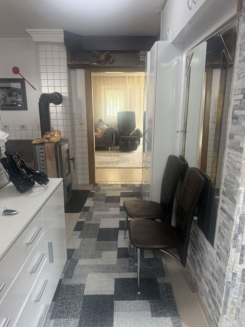 Predaj domu 96 m², pozemek 100 m², medraz, Tirolsko Predaj domu 96 m², pozemek 100 m², medraz, Tirolsko