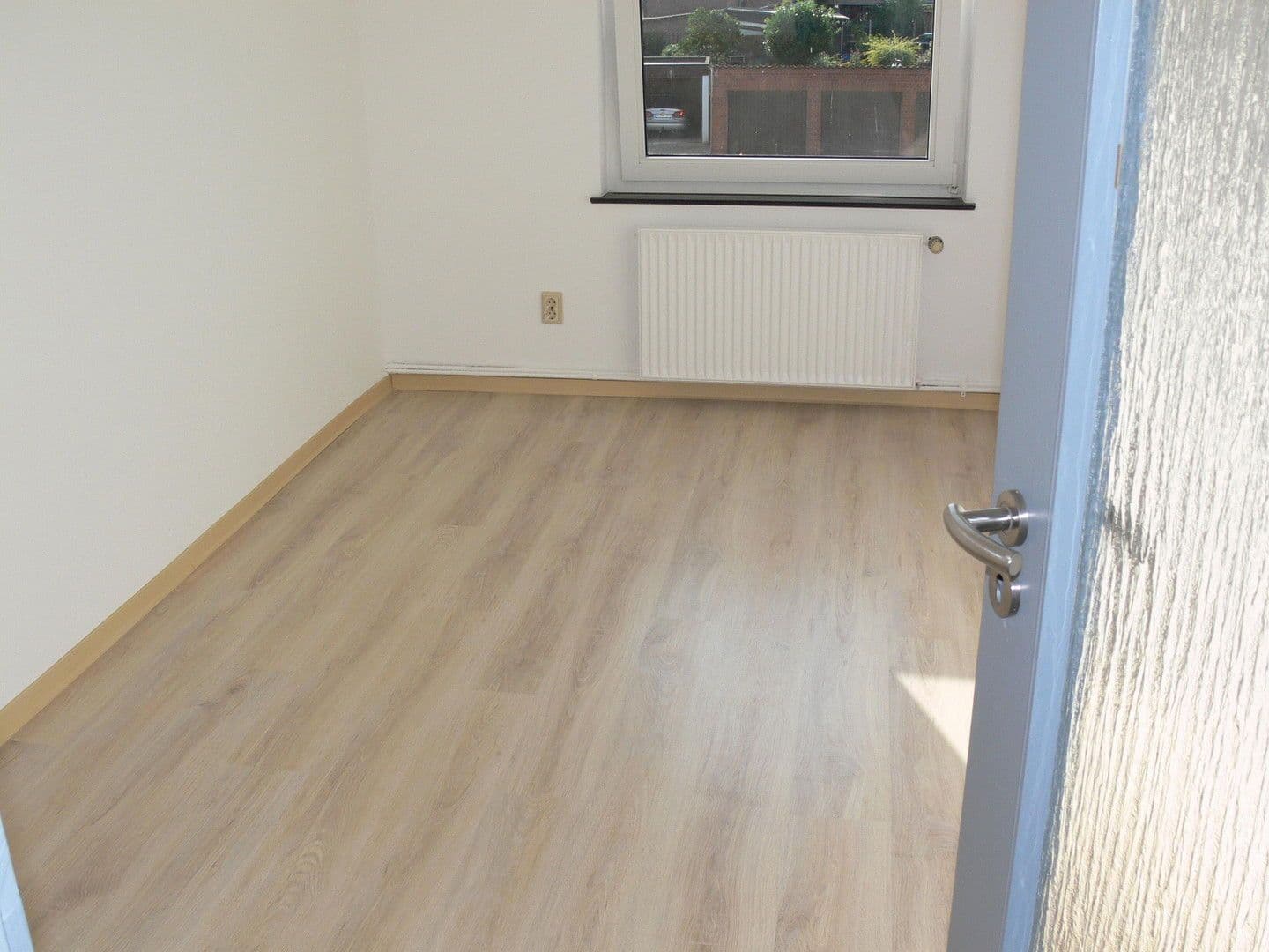 Predaj domu 330 m², pozemek 1.280 m², Liebenau, Dolné Sasko Predaj domu 330 m², pozemek 1.280 m², Liebenau, Dolné Sasko