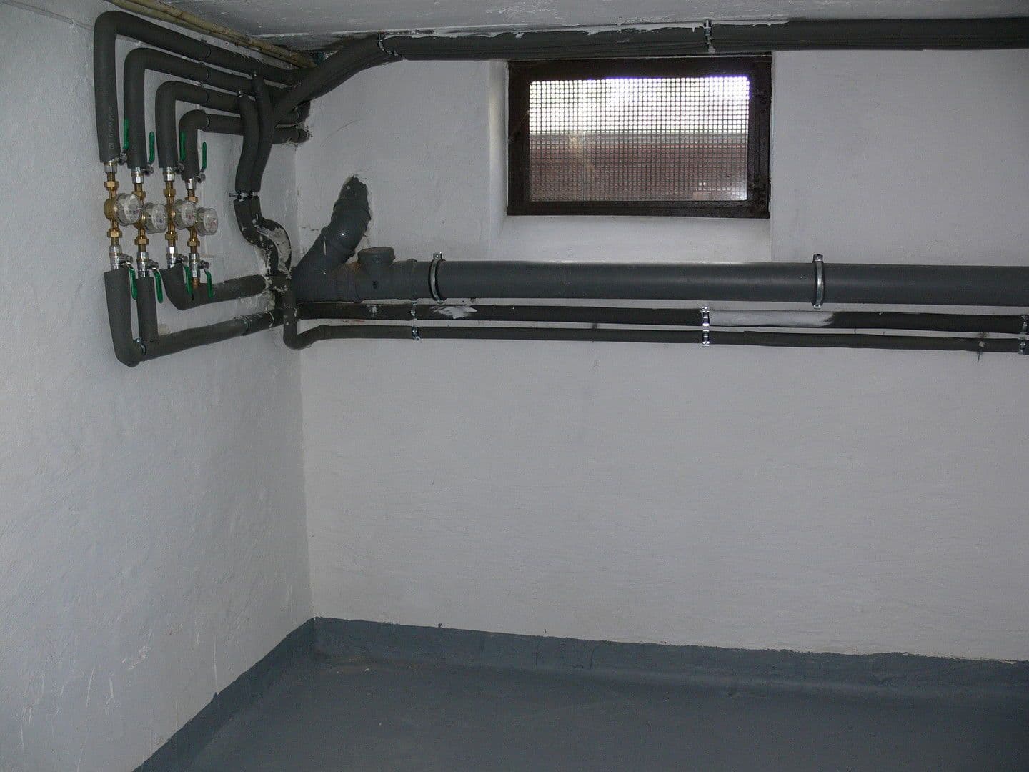 Predaj domu 330 m², pozemek 1.280 m², Liebenau, Dolné Sasko Predaj domu 330 m², pozemek 1.280 m², Liebenau, Dolné Sasko