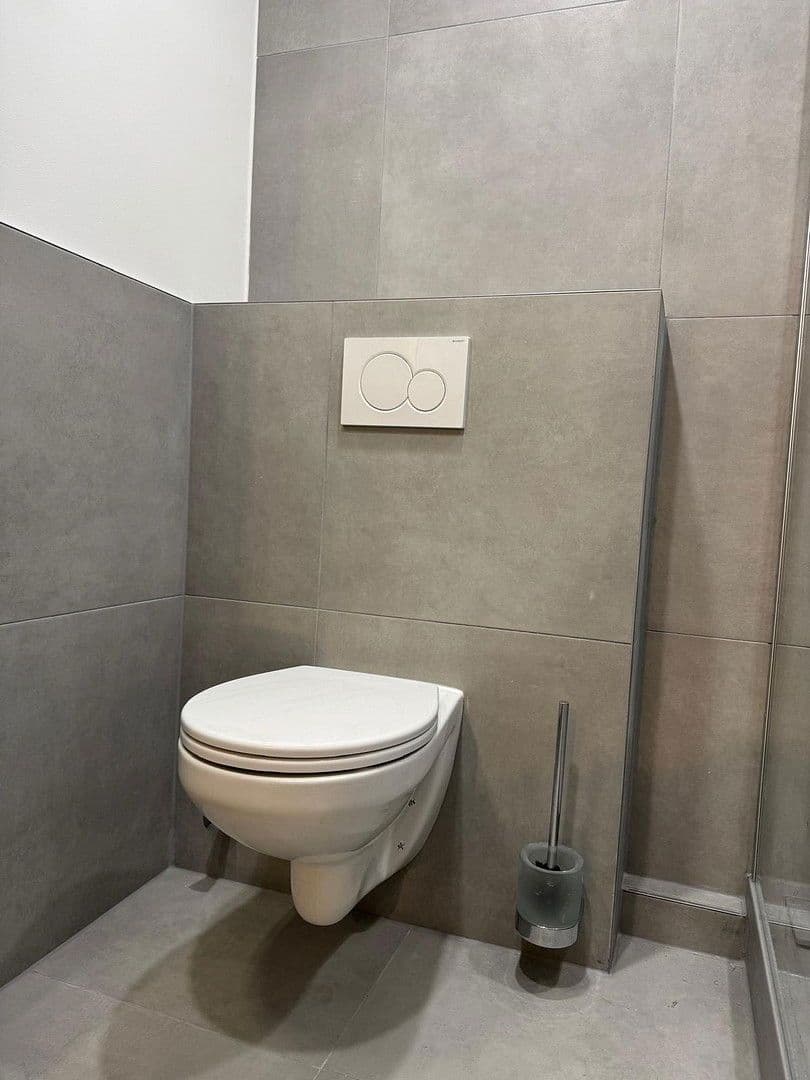 Prenájom bytu 3-izbový 64 m², Kölner Straße 228, Krefeld, Severné Porýnie - Westfálsko Prenájom bytu 3-izbový 64 m², Kölner Straße 228, Krefeld, Severné Porýnie - Westfálsko