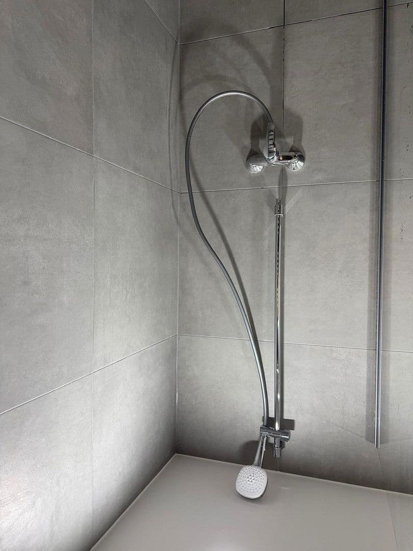 Prenájom bytu 3-izbový 64 m², Kölner Straße 228, Krefeld, Severné Porýnie - Westfálsko Prenájom bytu 3-izbový 64 m², Kölner Straße 228, Krefeld, Severné Porýnie - Westfálsko