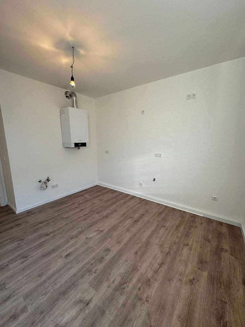 Prenájom bytu 3-izbový 64 m², Kölner Straße 228, Krefeld, Severné Porýnie - Westfálsko Prenájom bytu 3-izbový 64 m², Kölner Straße 228, Krefeld, Severné Porýnie - Westfálsko