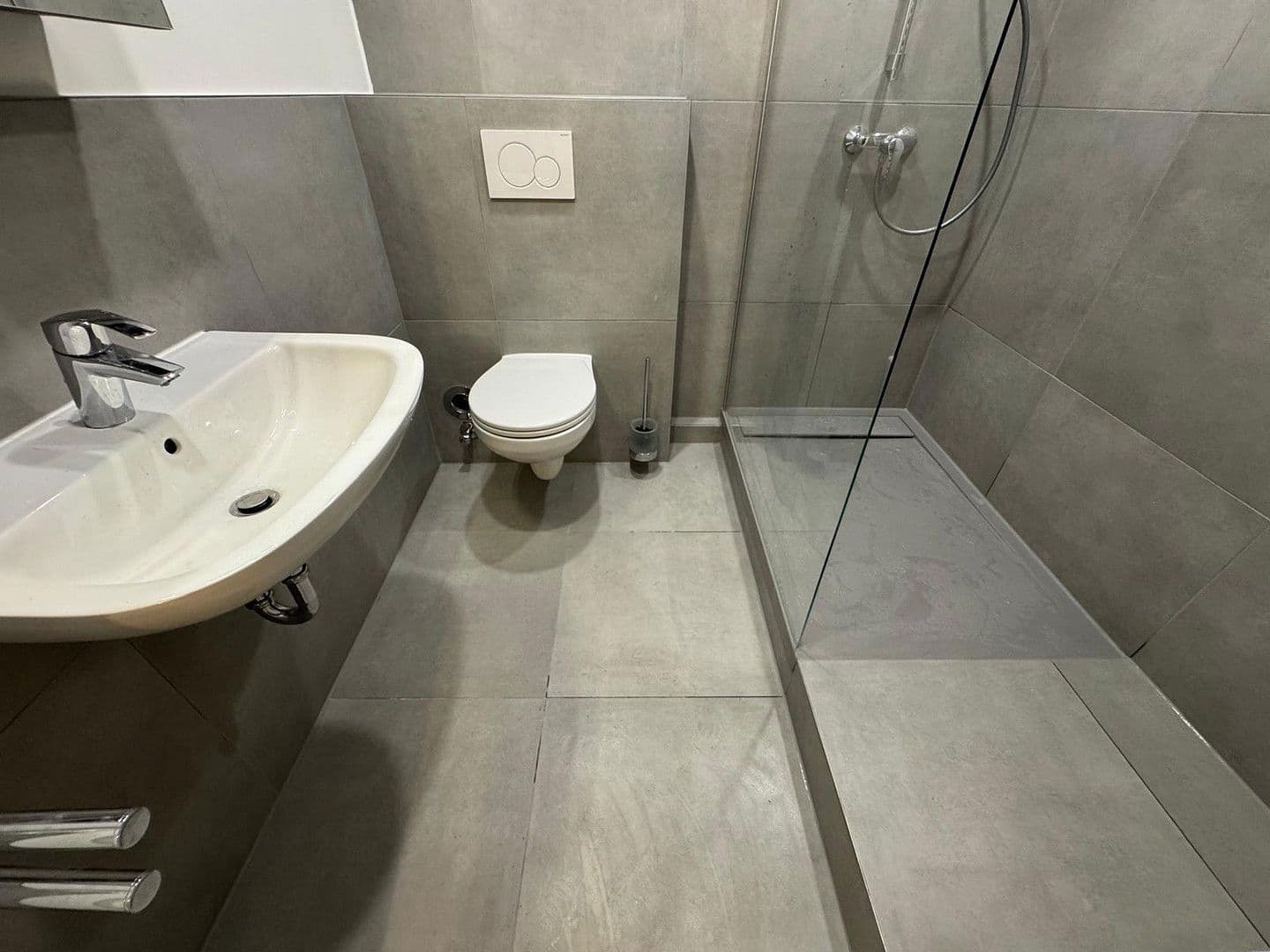 Prenájom bytu 3-izbový 64 m², Kölner Straße 228, Krefeld, Severné Porýnie - Westfálsko Prenájom bytu 3-izbový 64 m², Kölner Straße 228, Krefeld, Severné Porýnie - Westfálsko