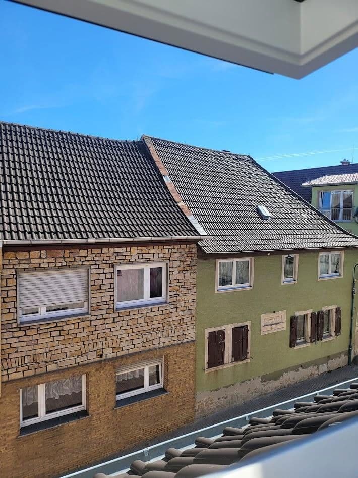 Prenájom bytu 5-izbový 90 m², Wörrstadt, Porýnie-Falcko Prenájom bytu 5-izbový 90 m², Wörrstadt, Porýnie-Falcko