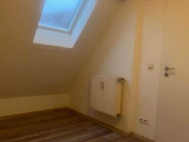 Prenájom bytu 5-izbový 90 m², Wörrstadt, Porýnie-Falcko Prenájom bytu 5-izbový 90 m², Wörrstadt, Porýnie-Falcko