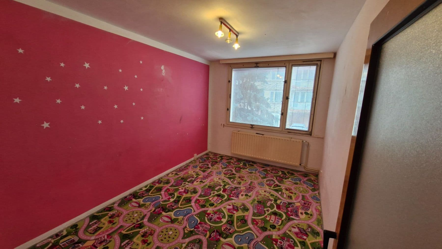 Prenájom bytu 3-izbový 71 m², Poláčkova, Říčany, Středočeský kraj Prenájom bytu 3-izbový 71 m², Poláčkova, Říčany, Středočeský kraj