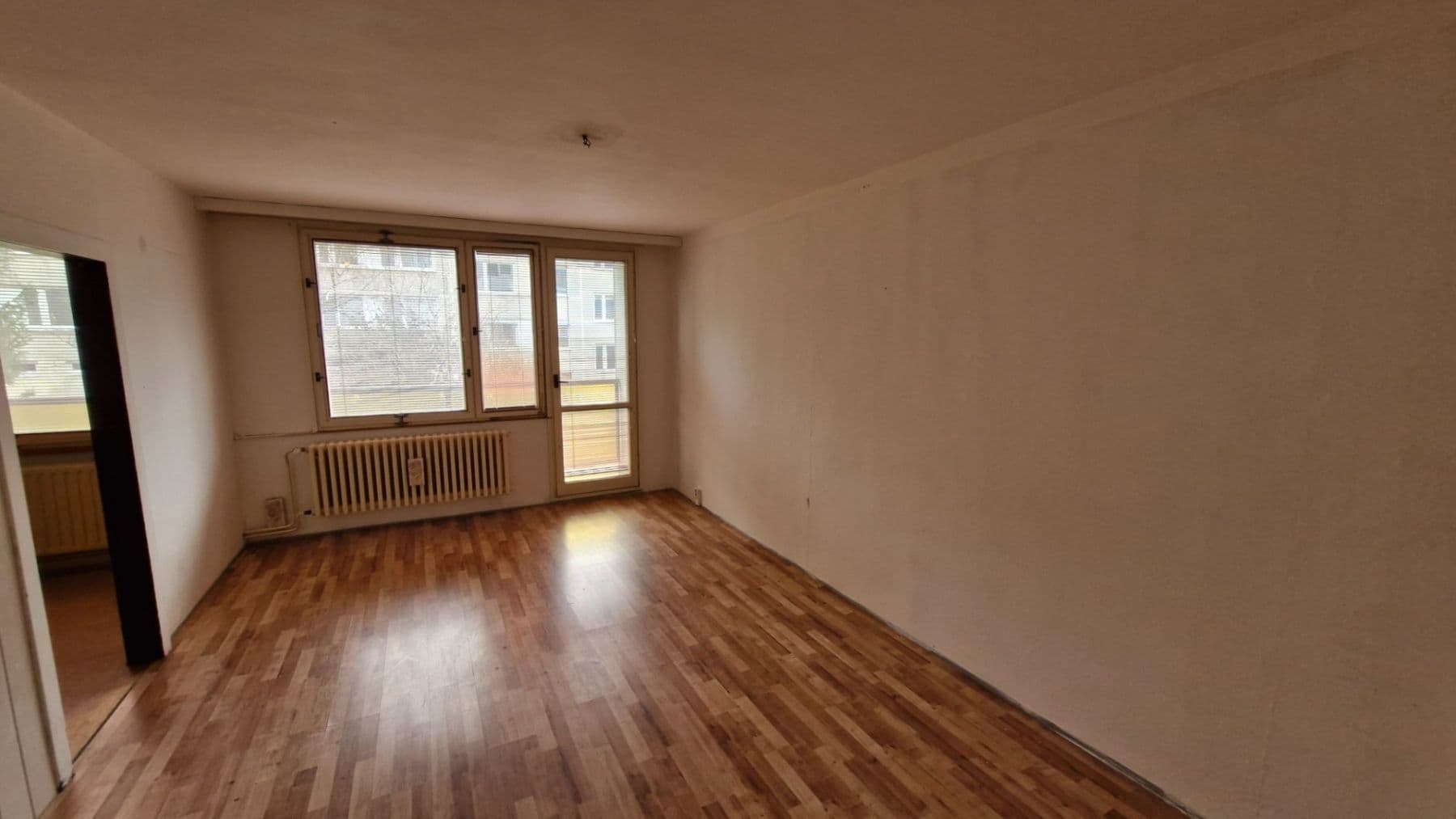 Prenájom bytu 3-izbový 71 m², Poláčkova, Říčany, Středočeský kraj Prenájom bytu 3-izbový 71 m², Poláčkova, Říčany, Středočeský kraj