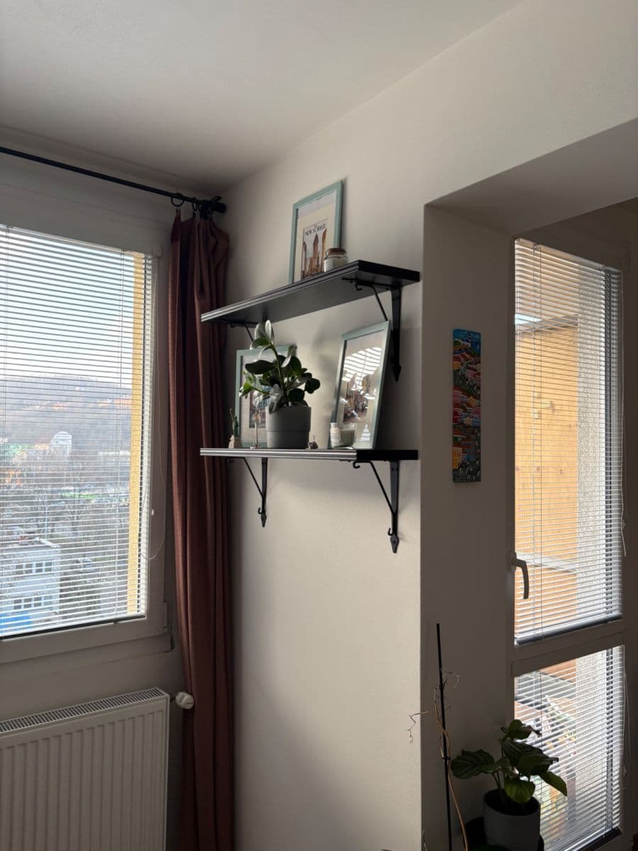 Prenájom bytu 3-izbový 64 m², Nepomucká, Praha, Praha Prenájom bytu 3-izbový 64 m², Nepomucká, Praha, Praha