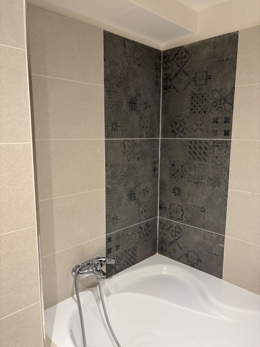 Prenájom bytu 3-izbový 64 m², Nepomucká, Praha, Praha Prenájom bytu 3-izbový 64 m², Nepomucká, Praha, Praha