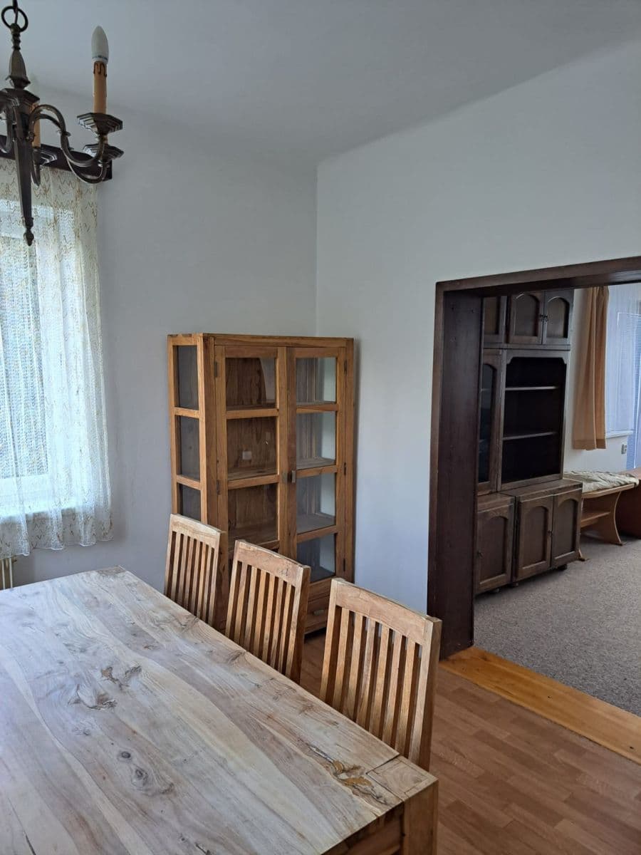 Prenájom bytu 2-izbový 70 m², Nad Pomníkem, Praha, Praha Prenájom bytu 2-izbový 70 m², Nad Pomníkem, Praha, Praha