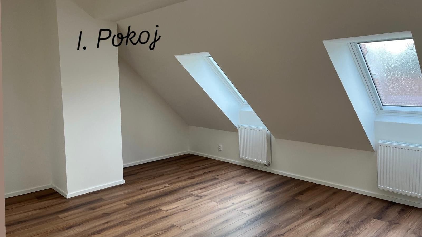 Prenájom bytu 3-izbový 90 m², Šlikova, Praha, Praha Prenájom bytu 3-izbový 90 m², Šlikova, Praha, Praha
