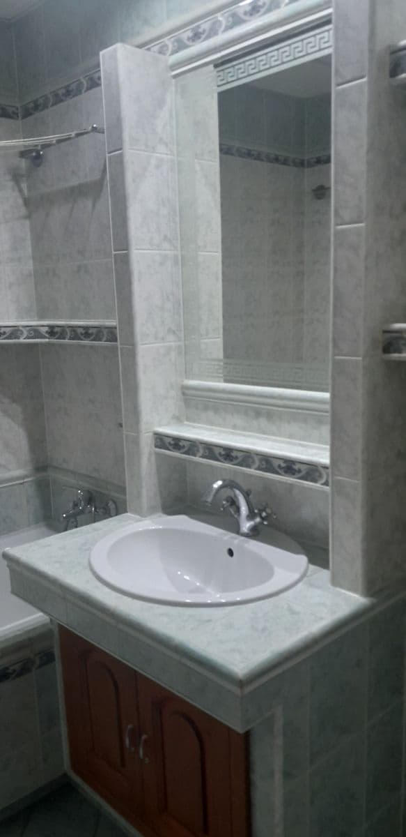 Predaj bytu 3-izbový 64 m², Mierová, Galanta, Trnavský kraj Predaj bytu 3-izbový 64 m², Mierová, Galanta, Trnavský kraj