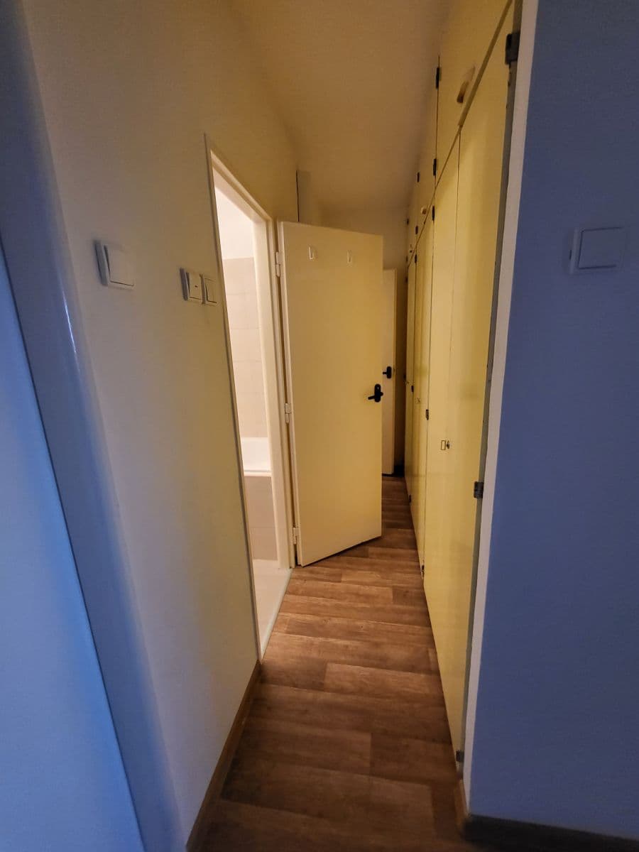 Predaj bytu 3-izbový 77 m², Prosecká, Praha, Praha Predaj bytu 3-izbový 77 m², Prosecká, Praha, Praha