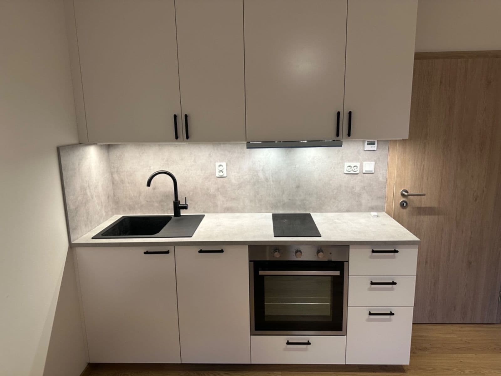 Prenájom bytu 1-izbový 36 m², Lázeňská, Slaný, Středočeský kraj Prenájom bytu 1-izbový 36 m², Lázeňská, Slaný, Středočeský kraj