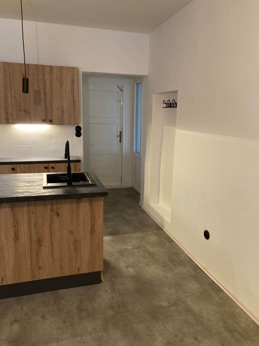 Prenájom domu 80 m², pozemek 250 m², Čebín, Jihomoravský kraj Prenájom domu 80 m², pozemek 250 m², Čebín, Jihomoravský kraj