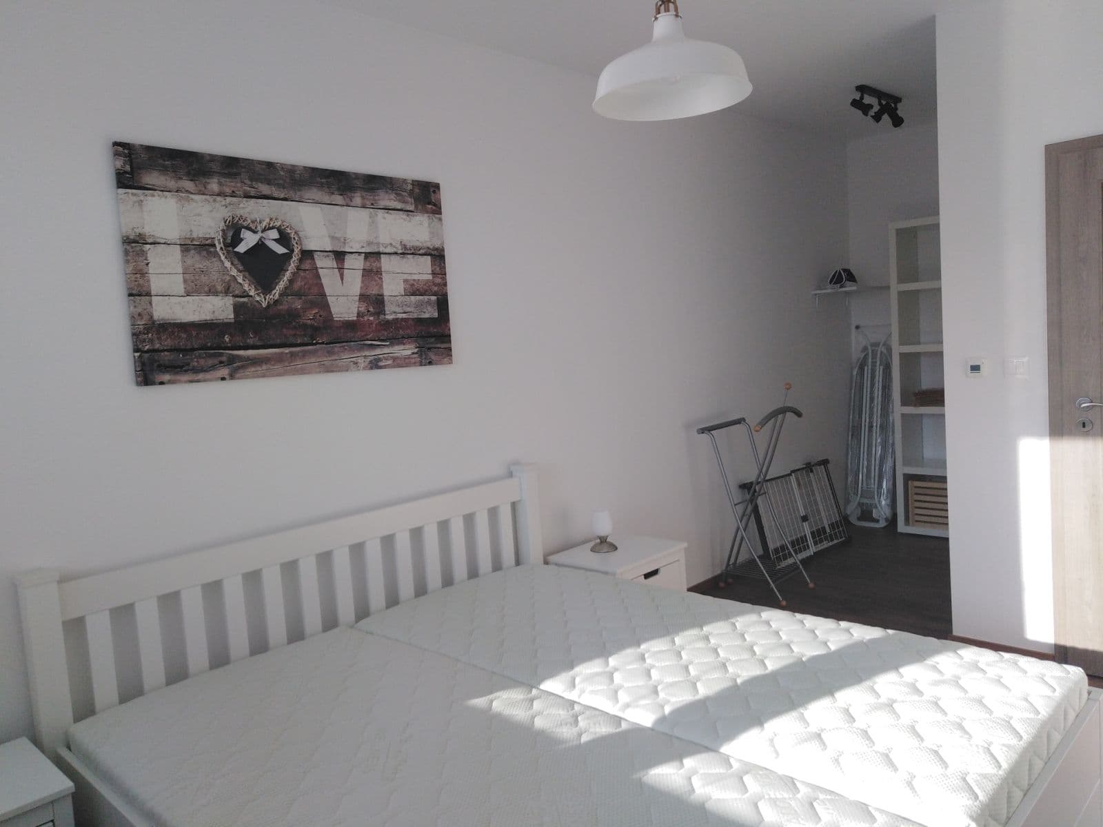 Prenájom bytu 3-izbový 90 m², Orechová, Dunajská Lužná, Bratislavský kraj Prenájom bytu 3-izbový 90 m², Orechová, Dunajská Lužná, Bratislavský kraj