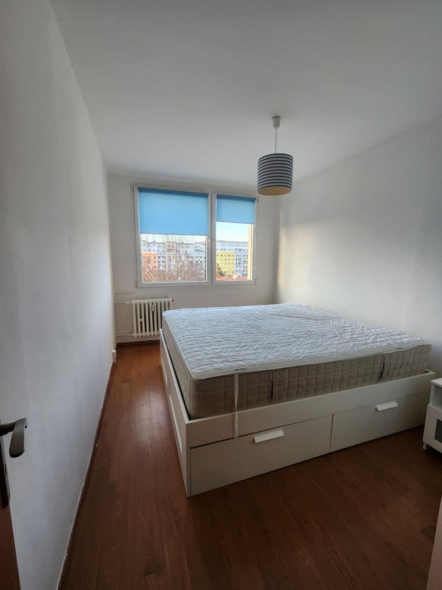 Prenájom bytu 3-izbový 68 m², K Lipám, Praha, Praha Prenájom bytu 3-izbový 68 m², K Lipám, Praha, Praha