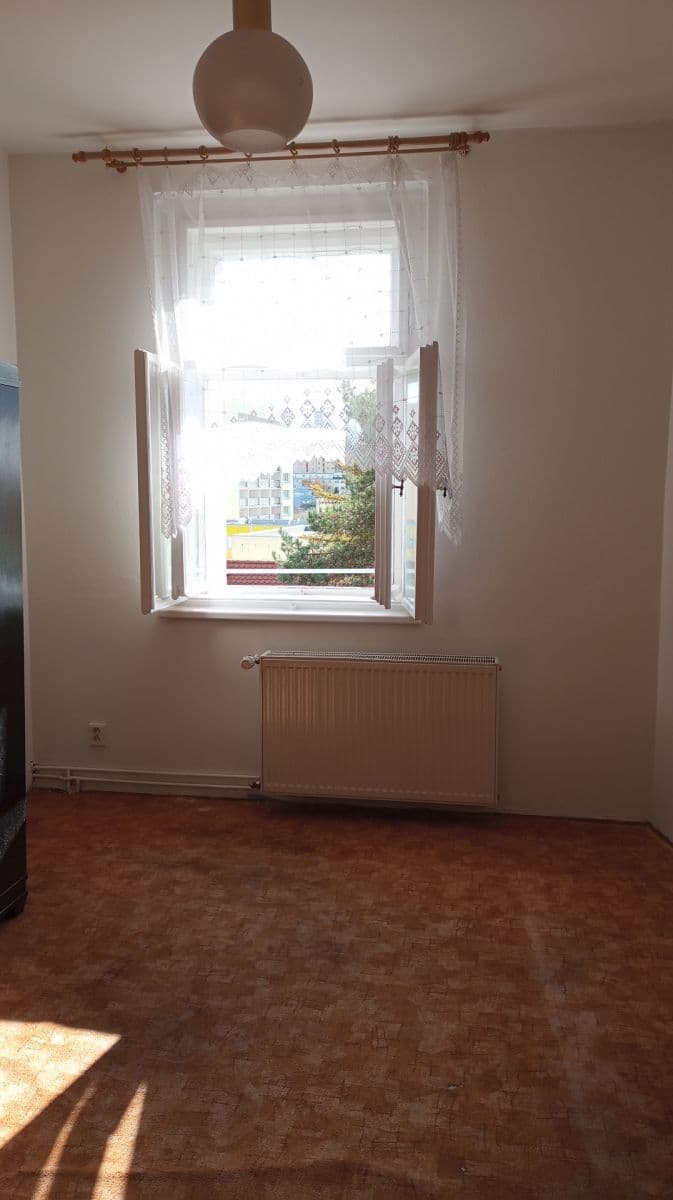 Prenájom bytu 3-izbový 72 m², Ve Střešovičkách, Praha, Praha Prenájom bytu 3-izbový 72 m², Ve Střešovičkách, Praha, Praha