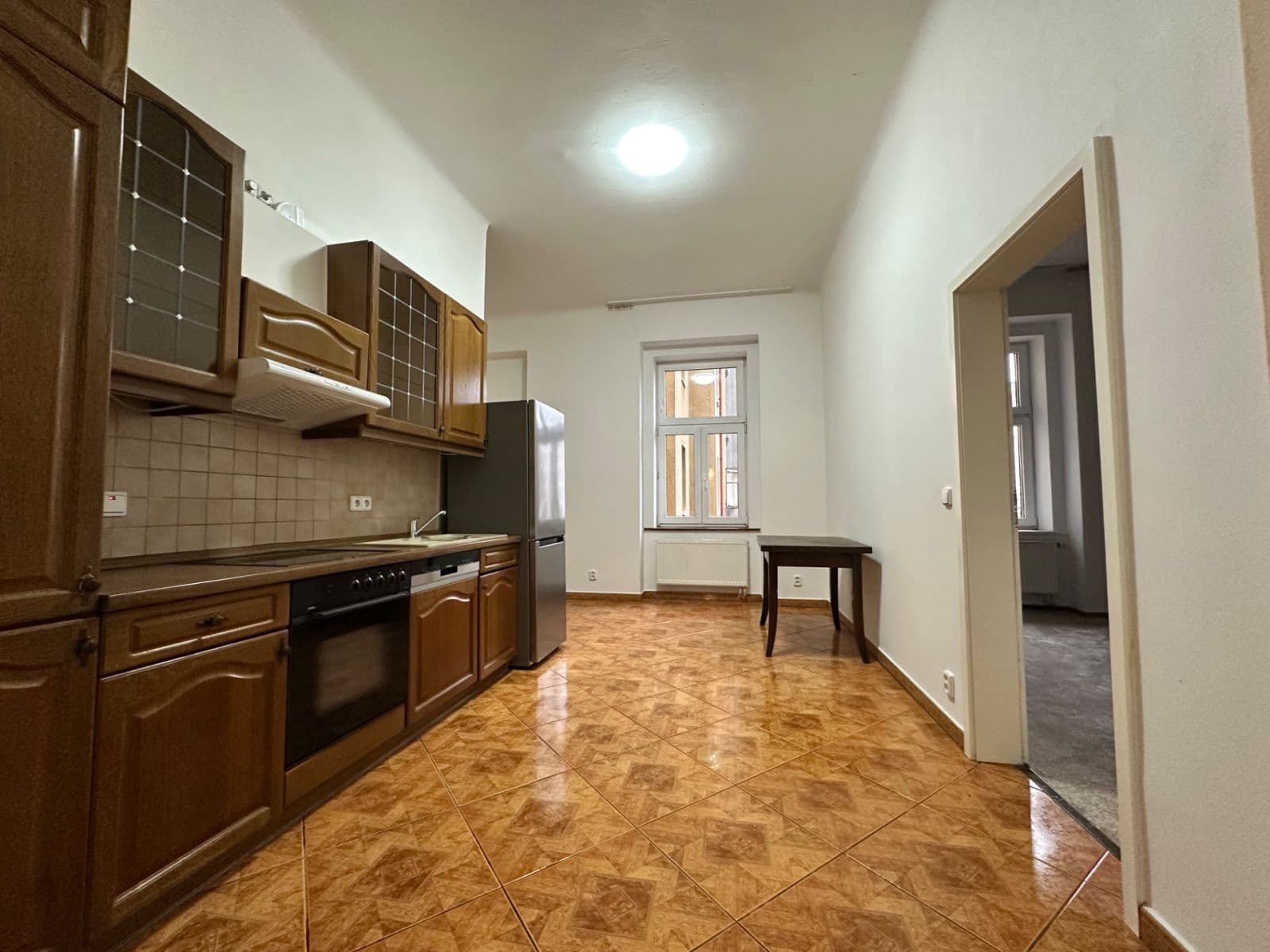 Prenájom bytu 4-izbový 144 m², Československé armády, Praha, Praha Prenájom bytu 4-izbový 144 m², Československé armády, Praha, Praha