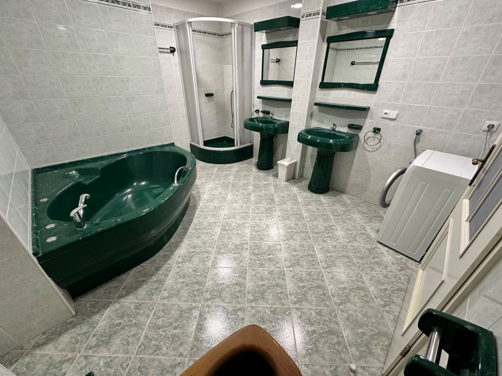 Prenájom bytu 4-izbový 144 m², Československé armády, Praha, Praha Prenájom bytu 4-izbový 144 m², Československé armády, Praha, Praha