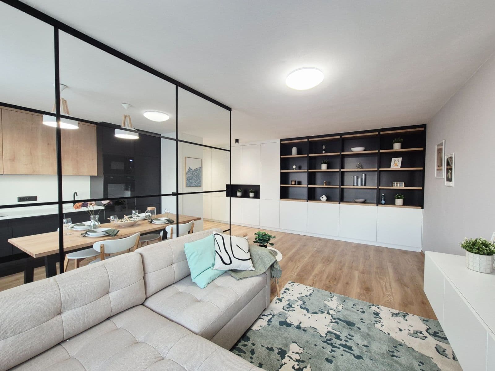 Predaj bytu 3-izbový 80 m², nábřeží Závodu míru, Pardubice, Pardubický kraj Predaj bytu 3-izbový 80 m², nábřeží Závodu míru, Pardubice, Pardubický kraj