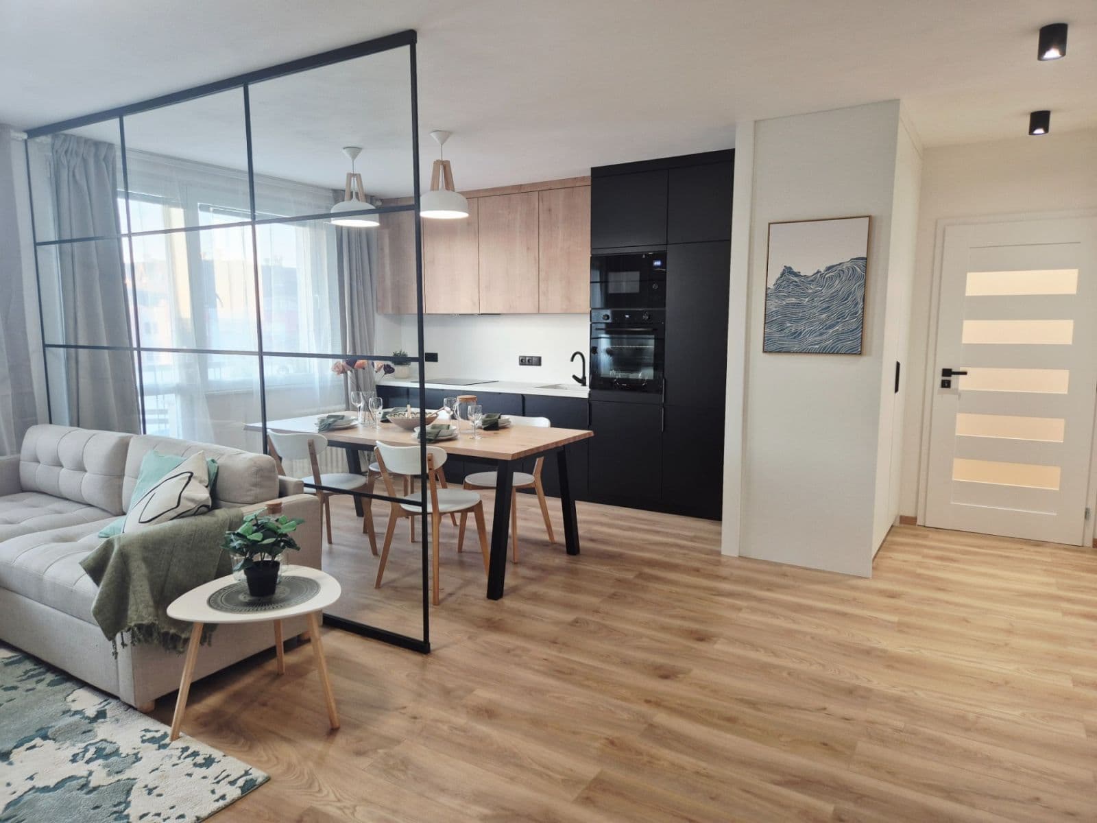 Predaj bytu 3-izbový 80 m², nábřeží Závodu míru, Pardubice, Pardubický kraj Predaj bytu 3-izbový 80 m², nábřeží Závodu míru, Pardubice, Pardubický kraj