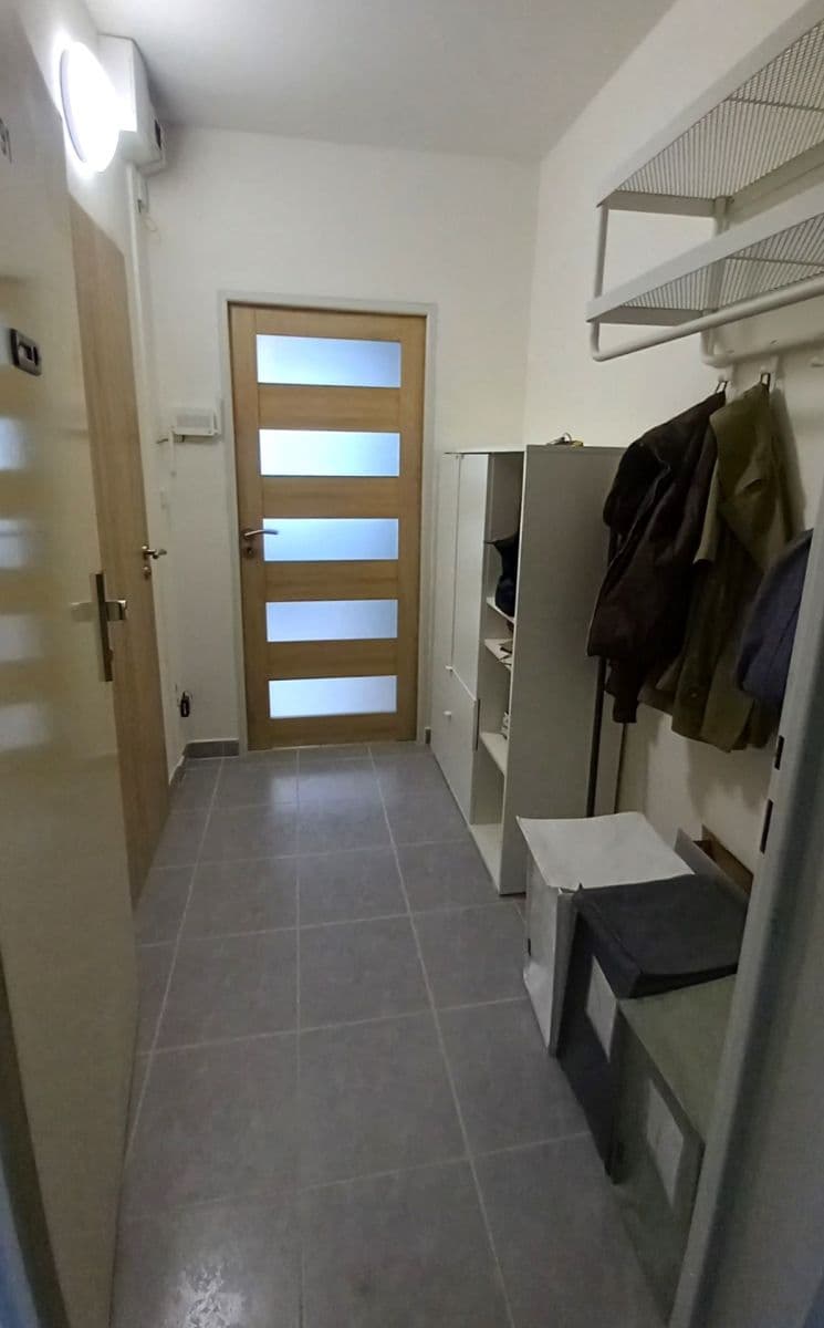 Prenájom bytu 1-izbový 23 m², Kyselova, Praha, Praha Prenájom bytu 1-izbový 23 m², Kyselova, Praha, Praha